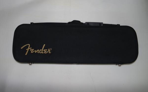 Fender-FV3-Deluxe-Electric-Violin-with-Hardcase